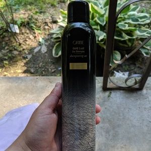 Oribe dry shampoo